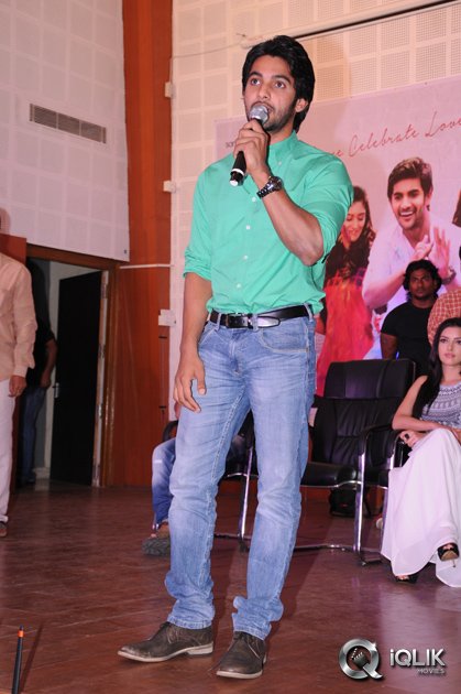 Galipatam-Movie-Platinum-Disc-Function